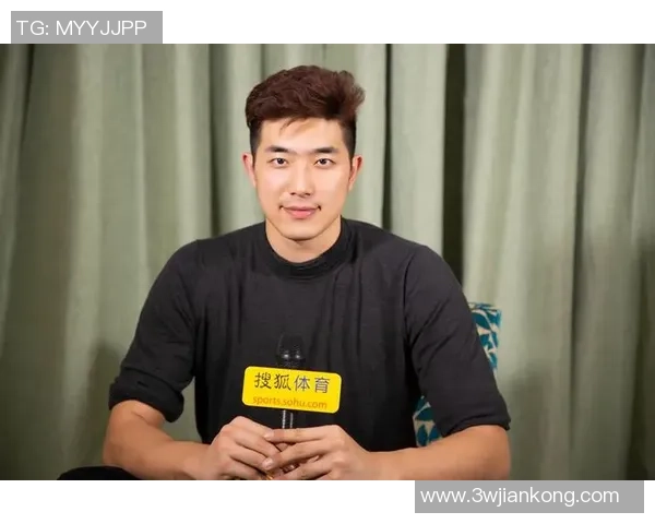 吴冠希：从篮球场上的拼搏到生活中的坚持，见证成长与梦想的旅程